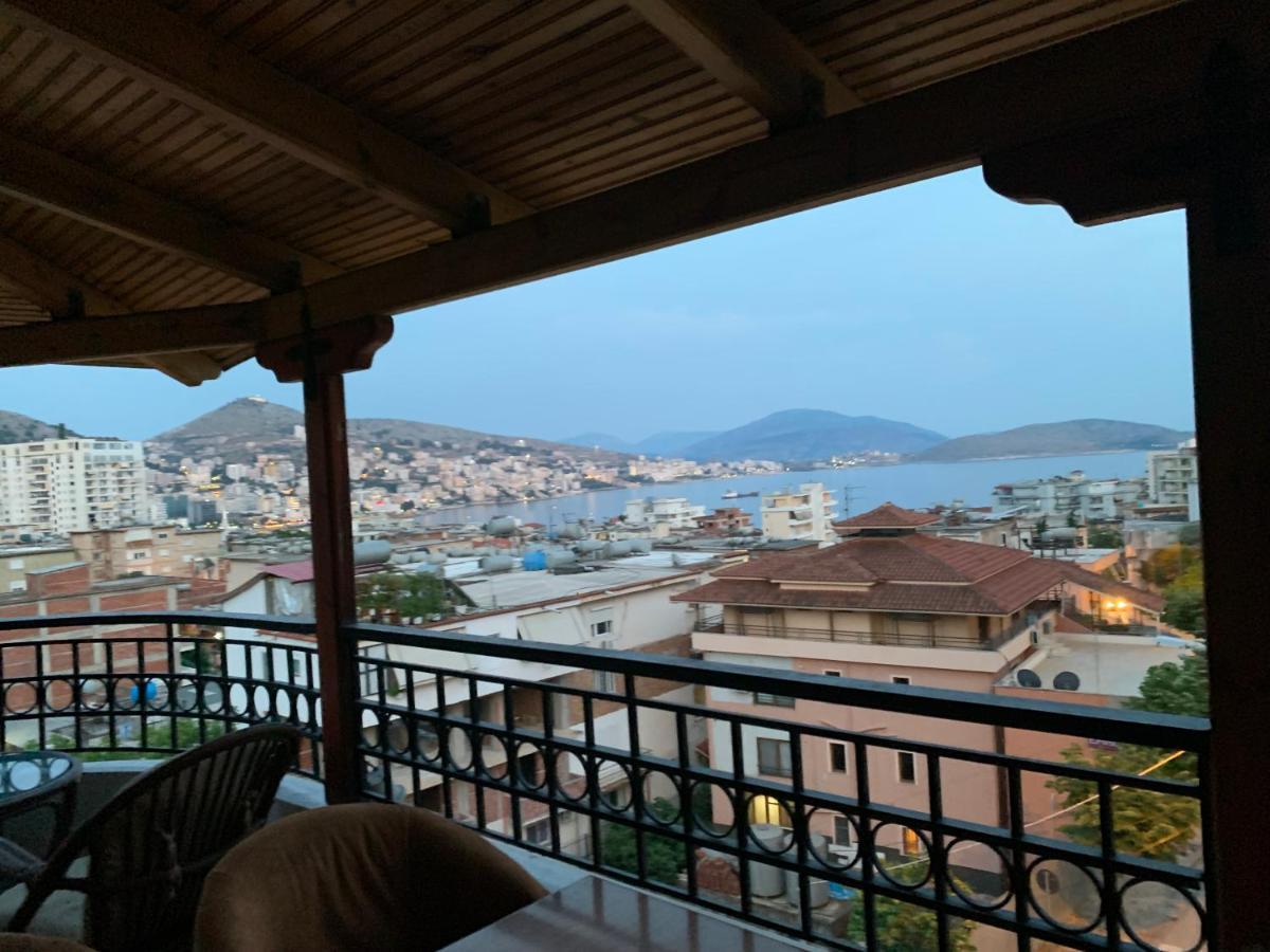 Kanina Hotel&Hostel Sarandë Esterno foto
